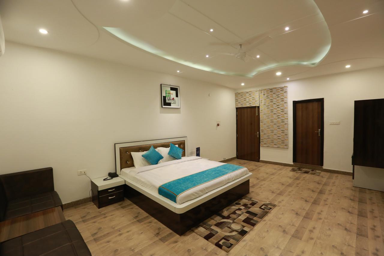 Oyo 8837 Hotel Surya Galaxy Kanpur Extérieur photo