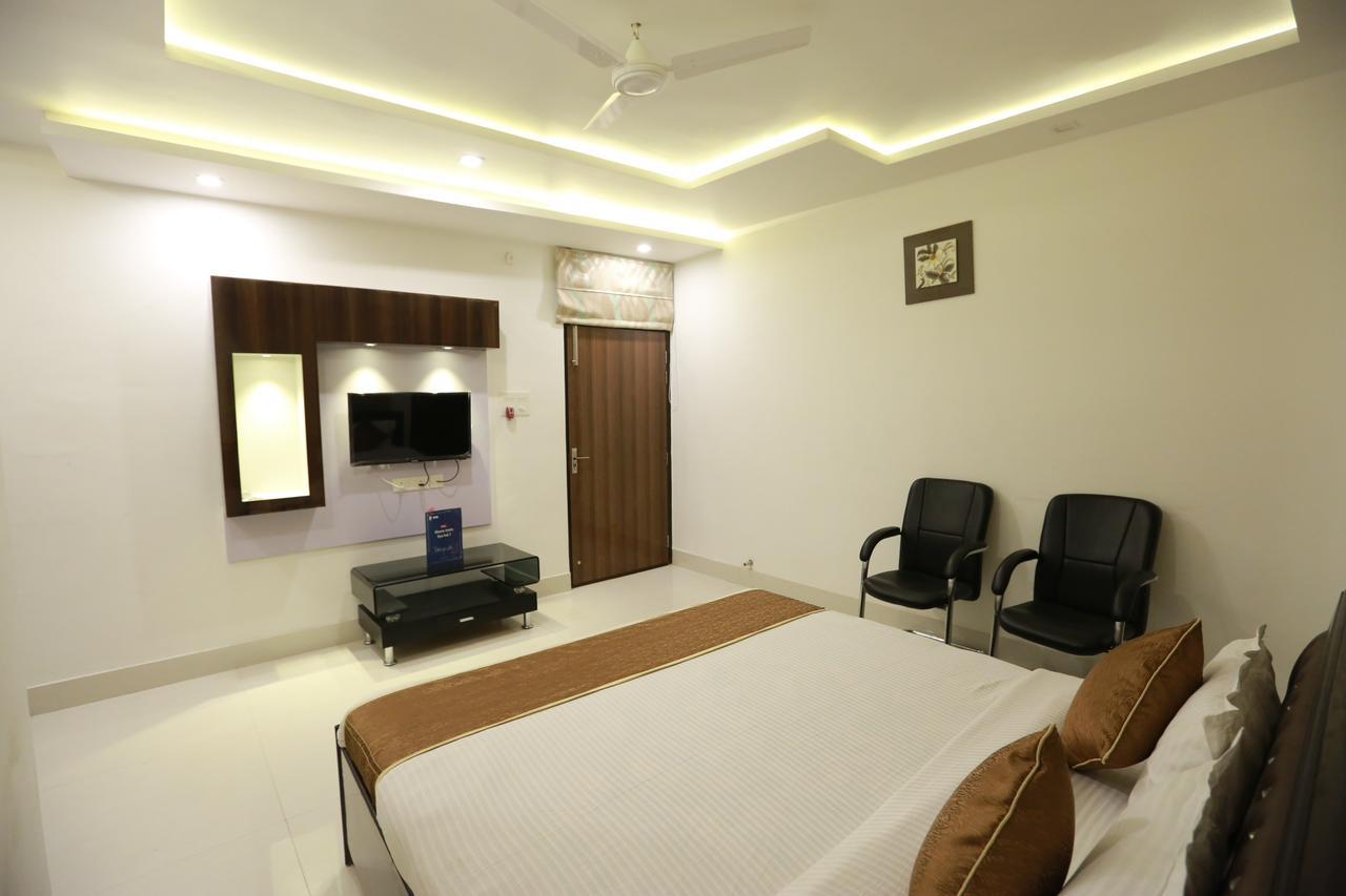 Oyo 8837 Hotel Surya Galaxy Kanpur Extérieur photo