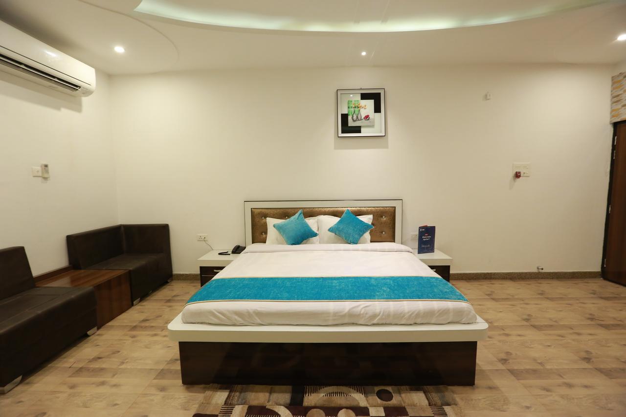 Oyo 8837 Hotel Surya Galaxy Kanpur Extérieur photo