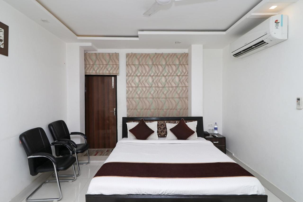 Oyo 8837 Hotel Surya Galaxy Kanpur Extérieur photo